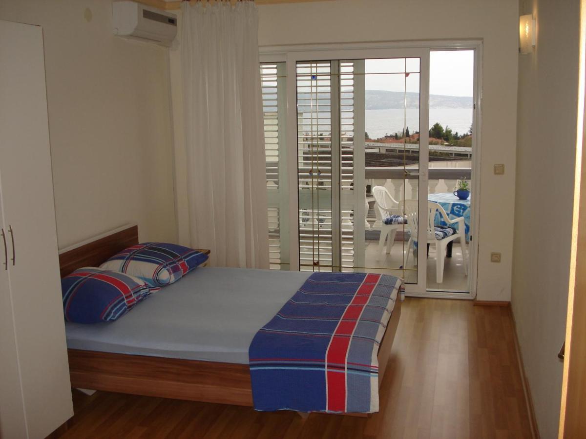 Apartments Villa Angela Krk Town Quarto foto