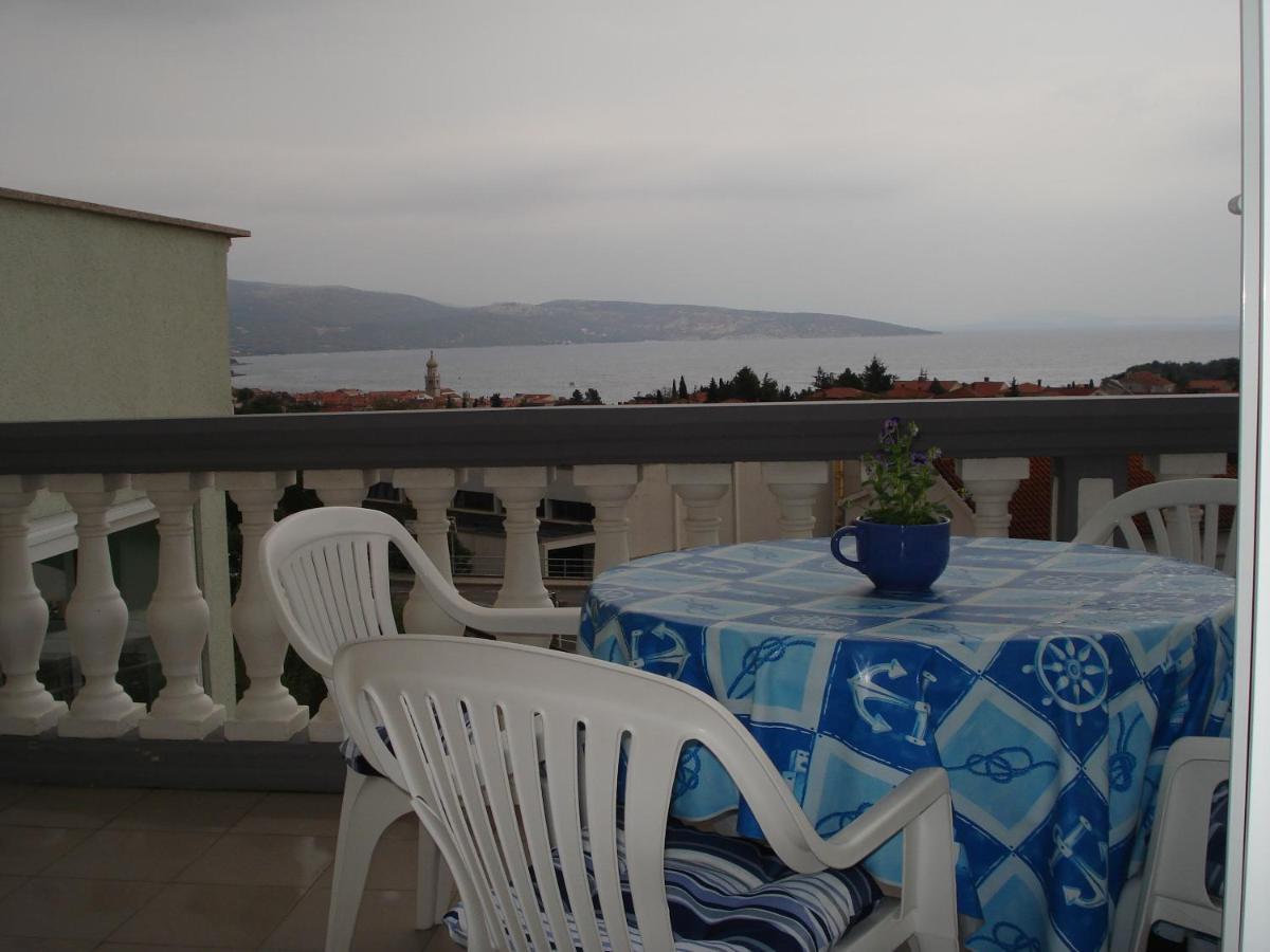 Apartments Villa Angela Krk Town Quarto foto