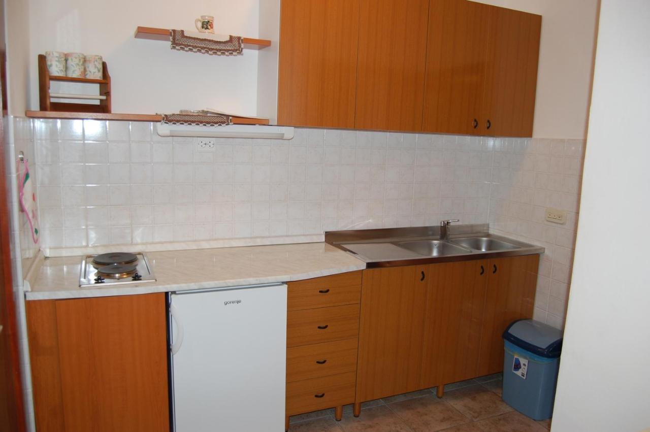 Apartments Villa Angela Krk Town Quarto foto