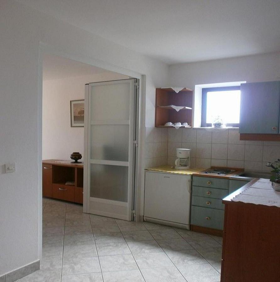 Apartments Villa Angela Krk Town Quarto foto