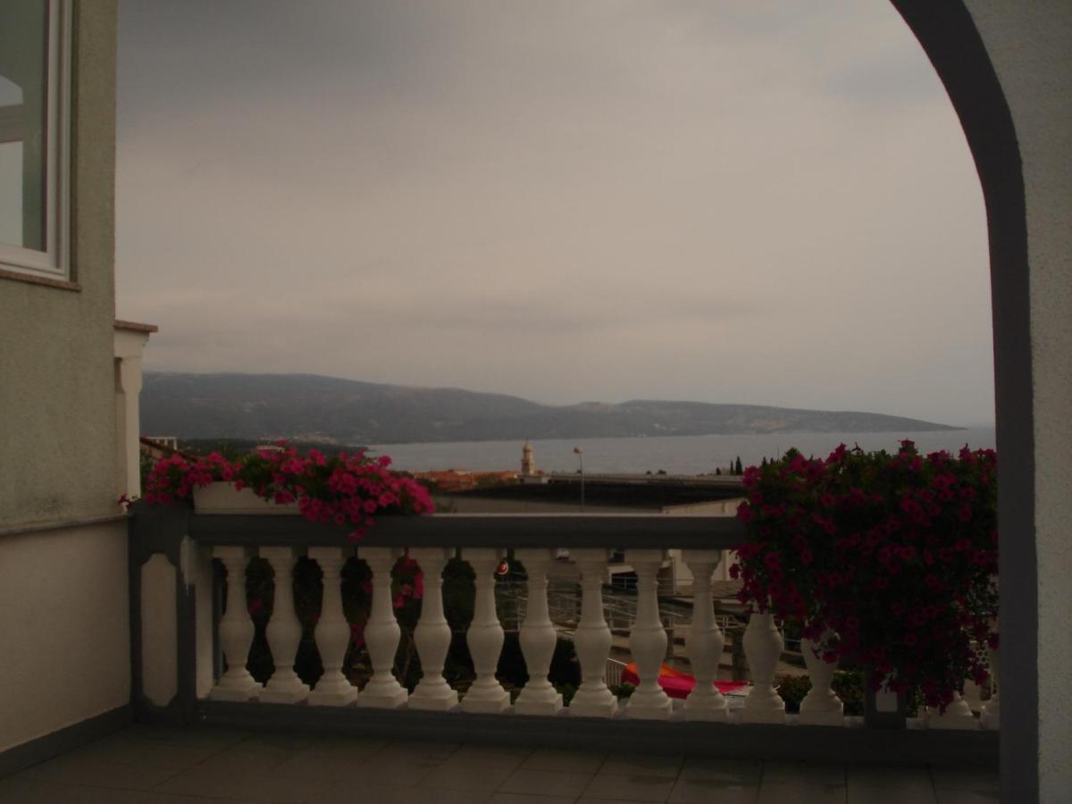 Apartments Villa Angela Krk Town Quarto foto